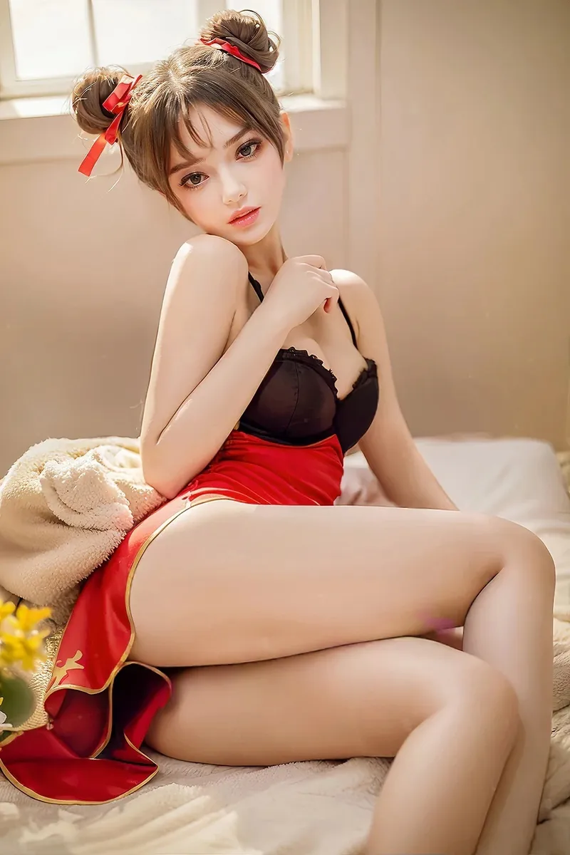 Lucy, 157 cm brunette realistic sex doll, photo 1